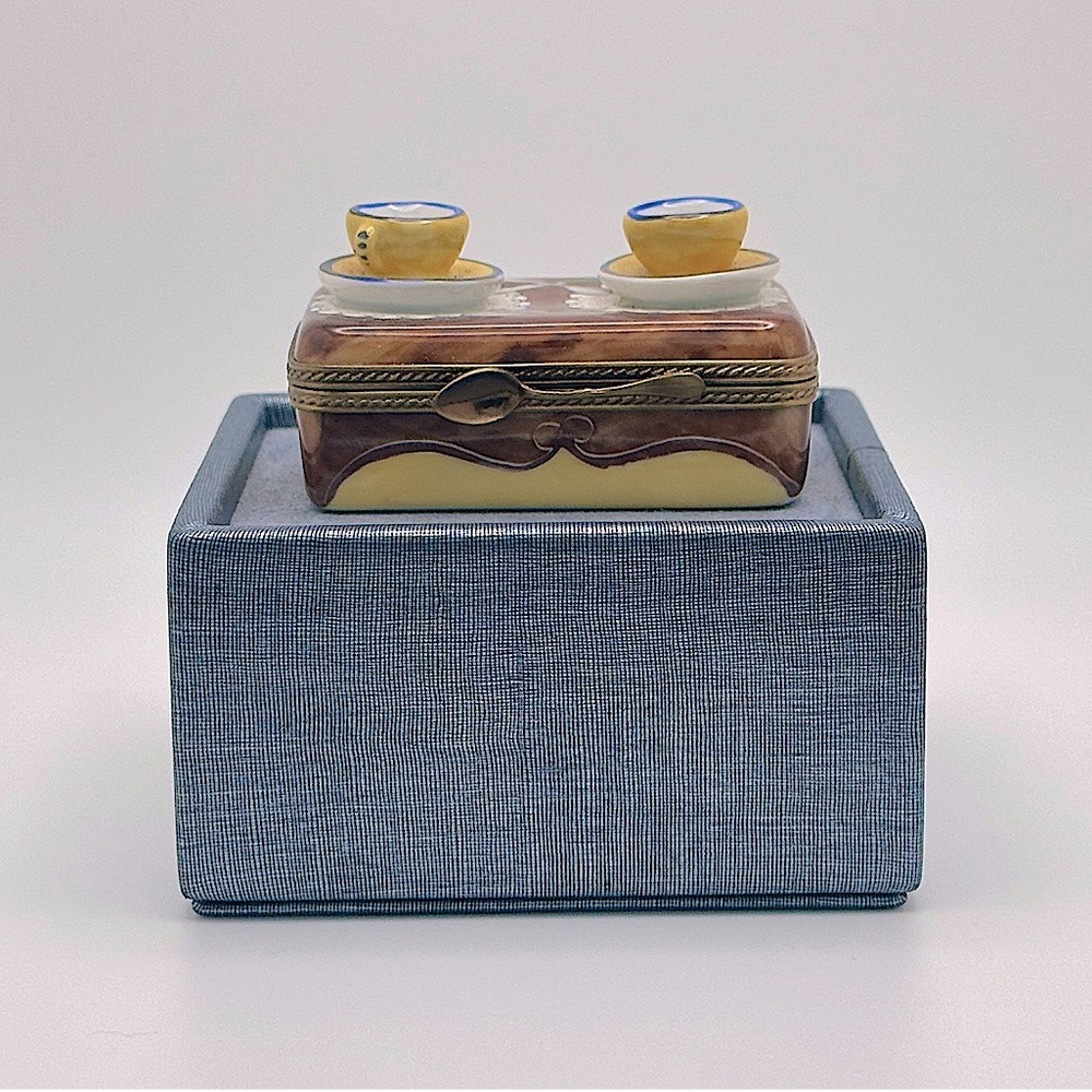 Limoges Picnic Basket For Two Trinket Box
